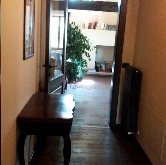 ベッドアンドブレックファースト Horti Del Baio