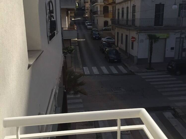 مبيت وإفطار Il Vespro