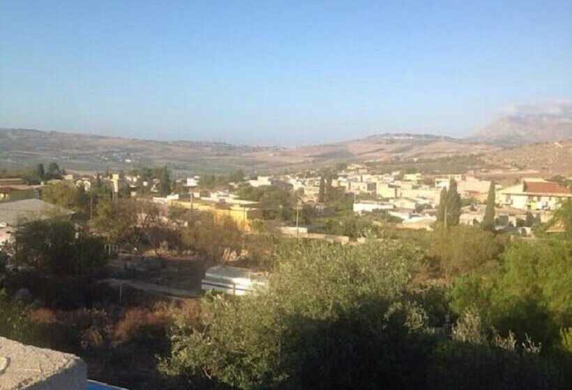 ベッドアンドブレックファースト La Fattoria