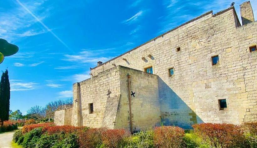 تختخواب و صبحانه Masseria La Millenaria