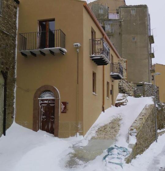 צימר Porta Baciamano