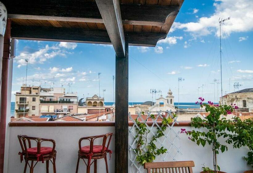 مبيت وإفطار Redmood Guesthouse