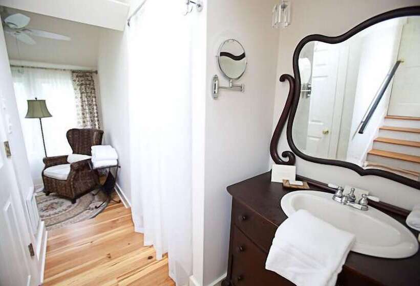 ベッドアンドブレックファースト The Farmhouse At Veritas