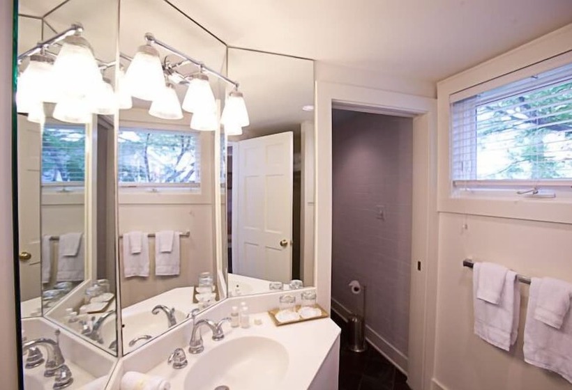 ベッドアンドブレックファースト The Farmhouse At Veritas