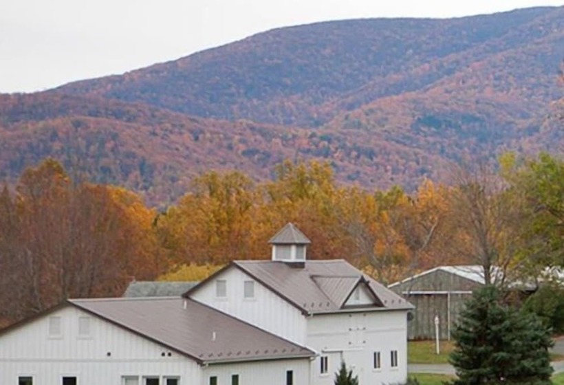 ベッドアンドブレックファースト The Farmhouse At Veritas