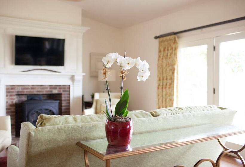 ベッドアンドブレックファースト The Farmhouse At Veritas