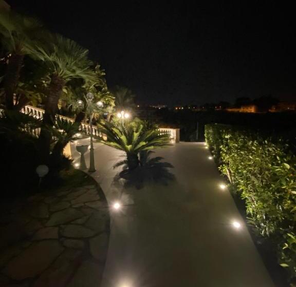 تختخواب و صبحانه Villa Princi