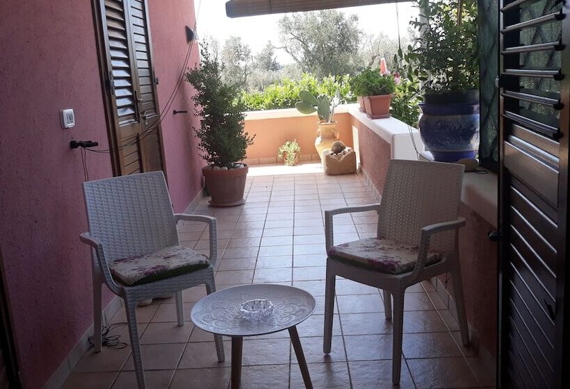 مبيت وإفطار Villetta Orchidea