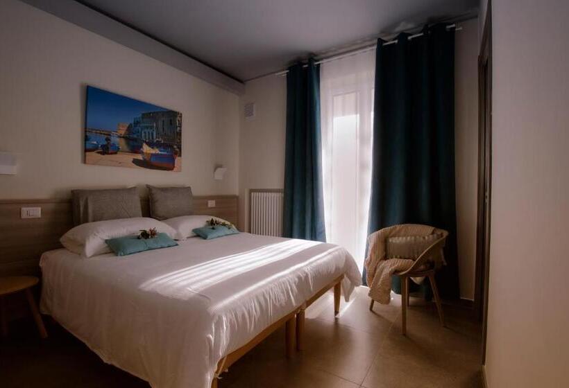 Casa Borgo Regina B&b  Bari Puglia Apartments