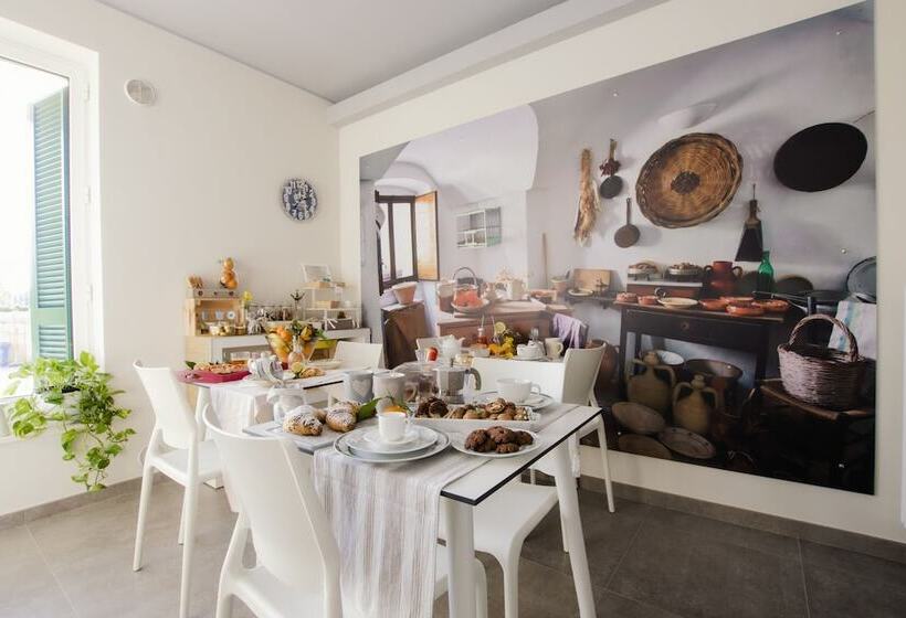 Casa Borgo Regina B&b  Bari Puglia Apartments