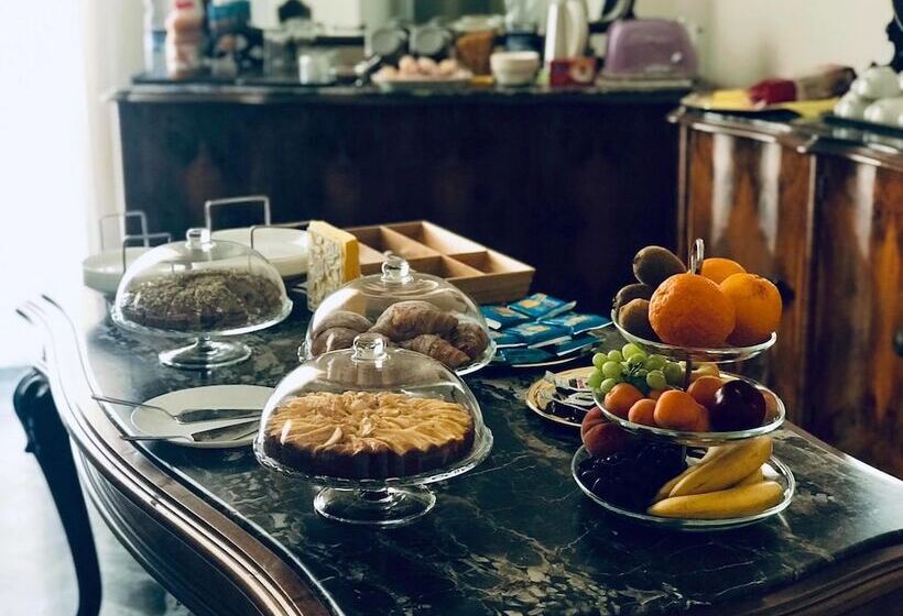 Casa Del Marchese B&b