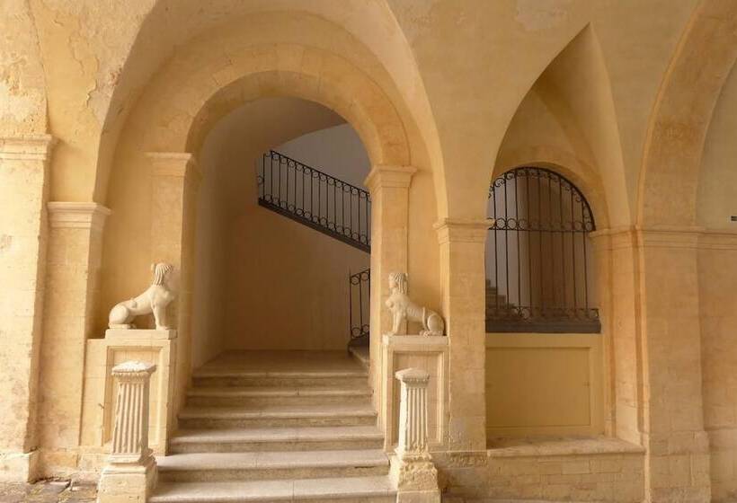 客栈  Landolina Palace