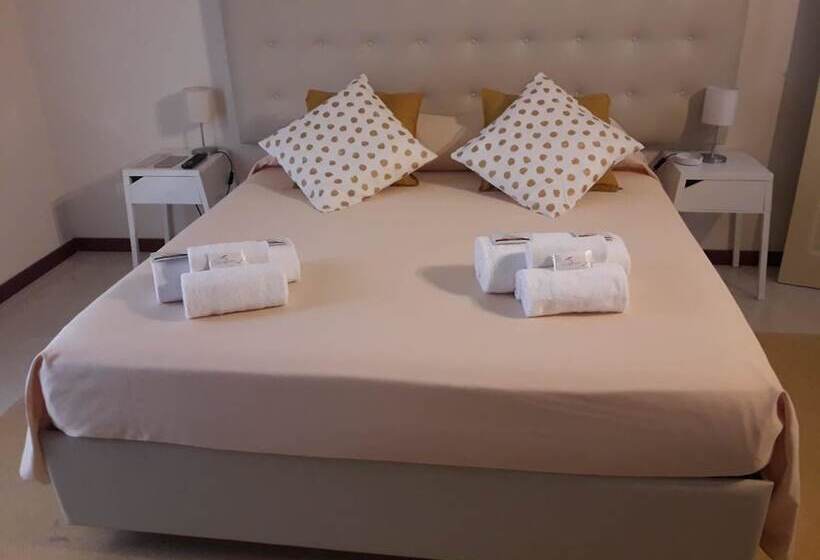 客栈  Landolina Palace