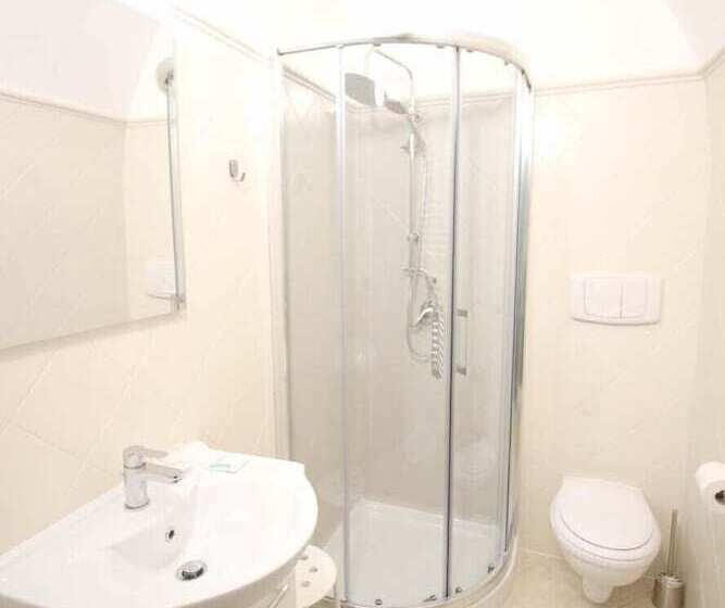 בית מלון כפרי 7 Camere