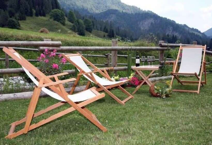 فندق Garni Plueme