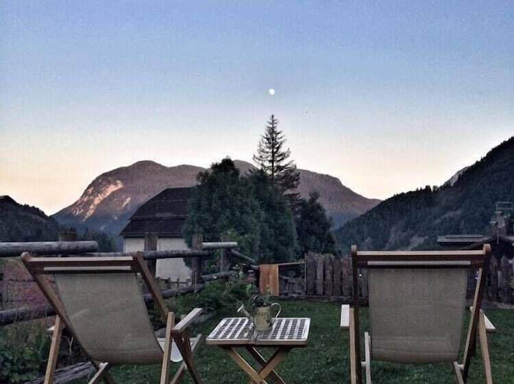 فندق Garni Plueme