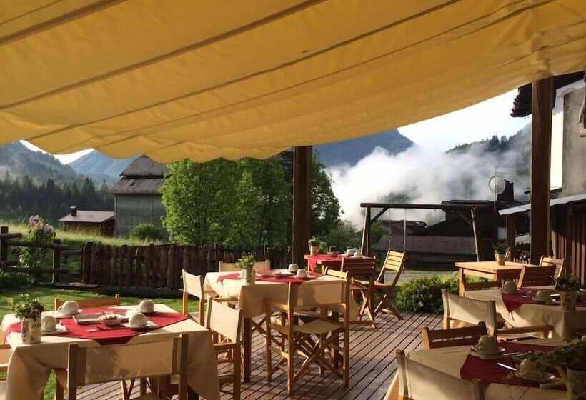 فندق Garni Plueme