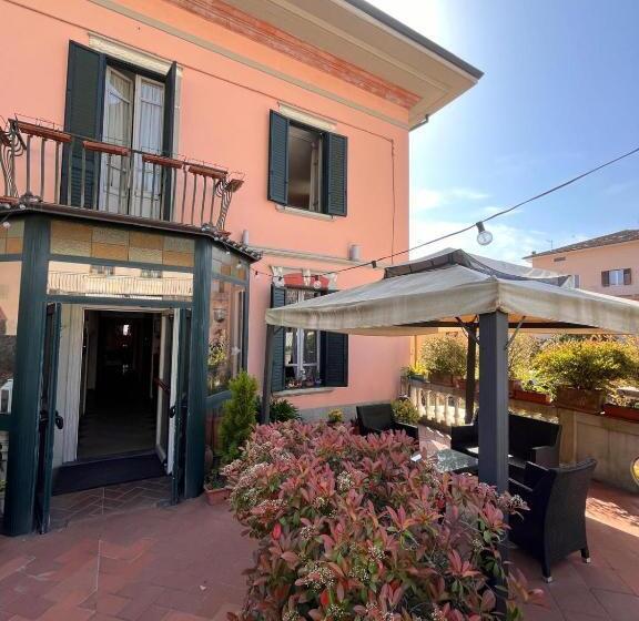 בית מלון כפרי Ludovico Ariosto