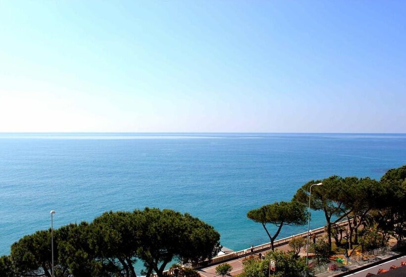 בית מלון כפרי Marina