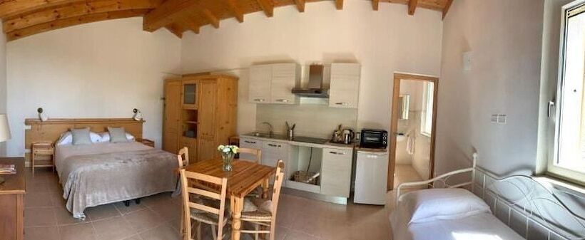 فندق ريفى Agriturismo Agape