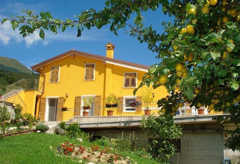 فندق ريفى Agriturismo Agape