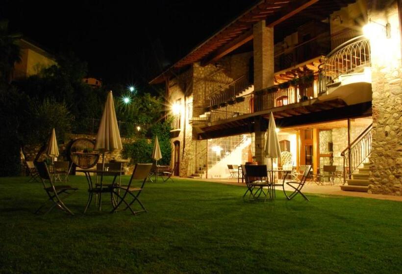 בית מלון כפרי Agriturismo Cascina Crocelle