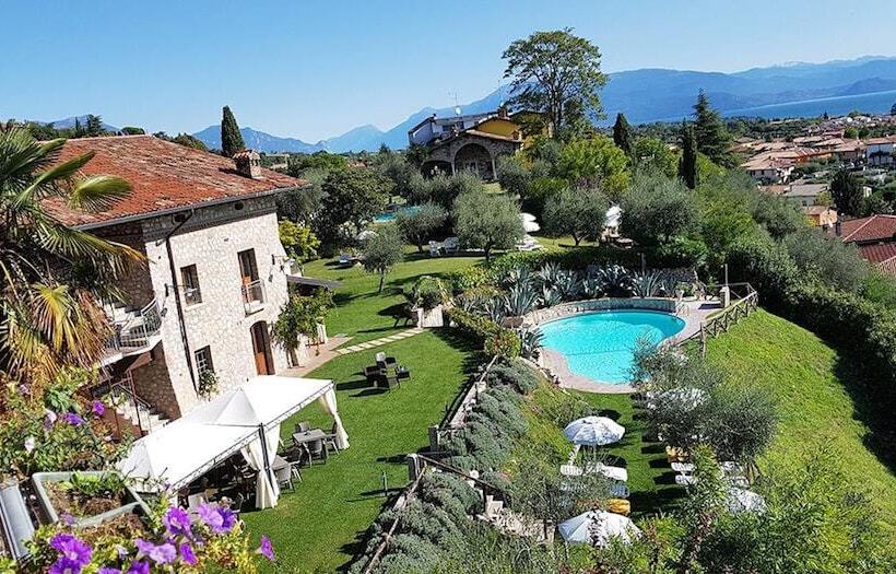 Сельский отель Agriturismo Cascina Crocelle