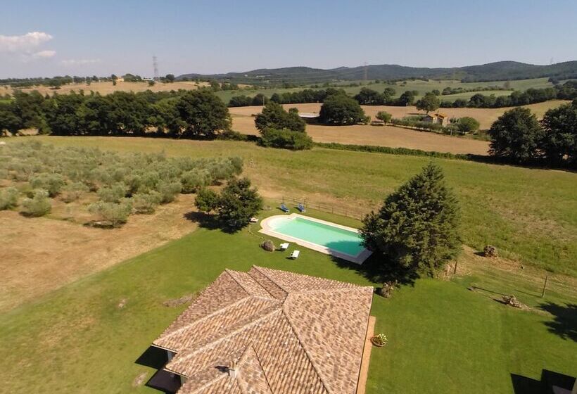 هتل روستایی Agriturismo Cavallin Del Bufalo