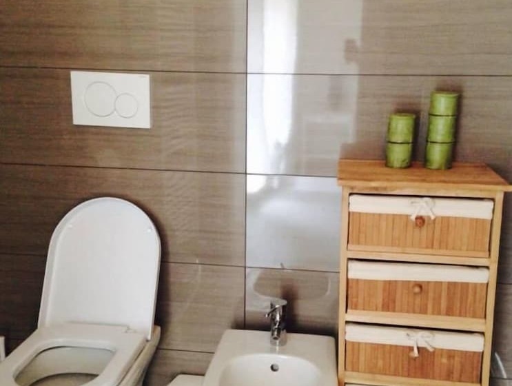 فندق ريفى Agriturismo Corte Zuccone