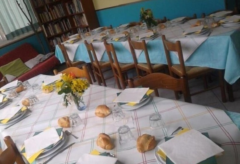 בית מלון כפרי Agriturismo Crosta