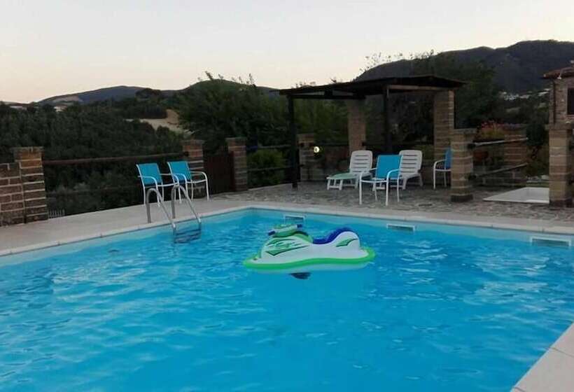 乡村酒店  Agriturismo Il Boschetto