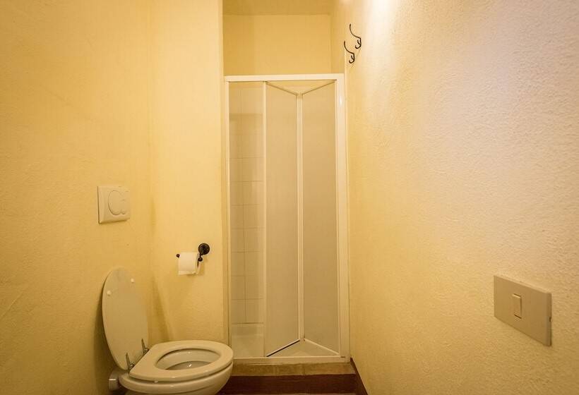 בית מלון כפרי Agriturismo Le Tre Pietre