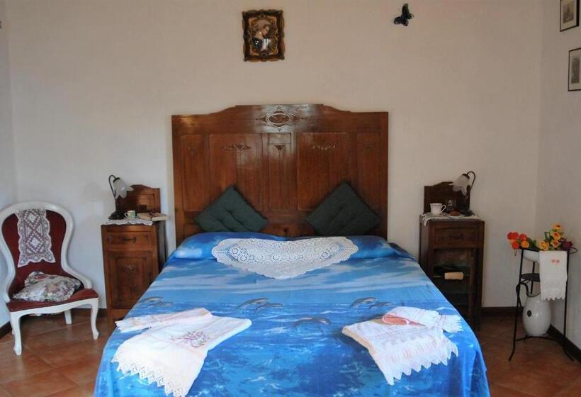 בית מלון כפרי La Capannella