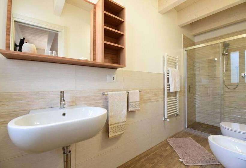 田舎風ホテル La Cerqua