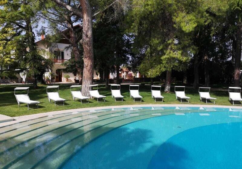 فندق Villa Delle Querce Resort