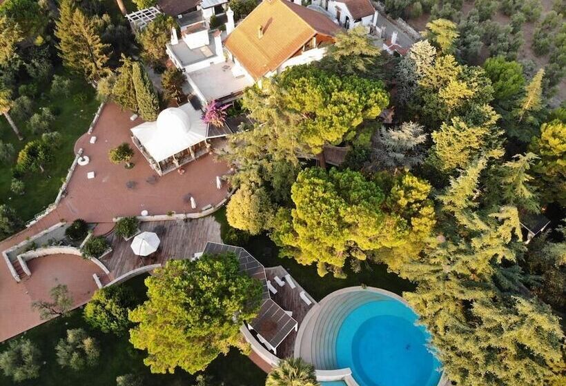 فندق Villa Delle Querce Resort