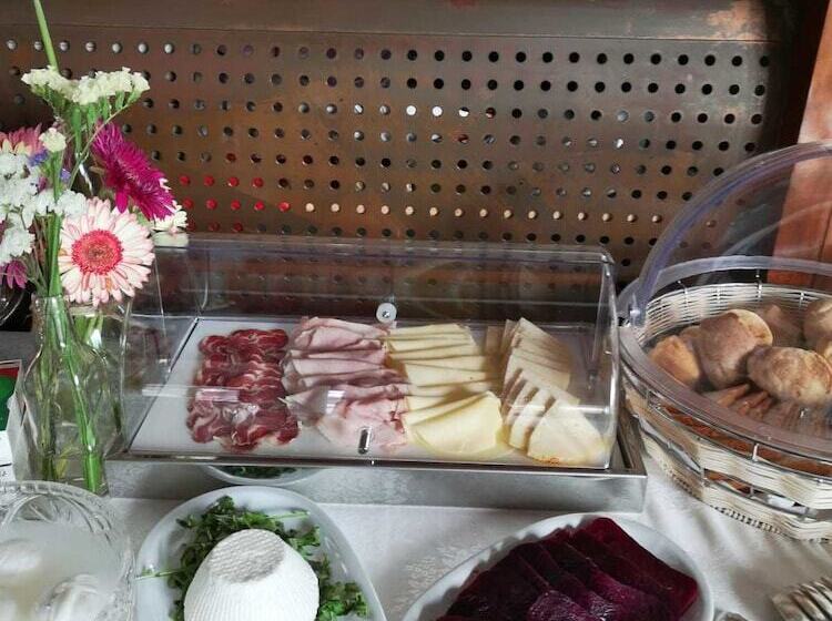 فندق Villa Delle Querce Resort