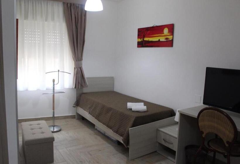 ペンション Affittacamere La Traversa