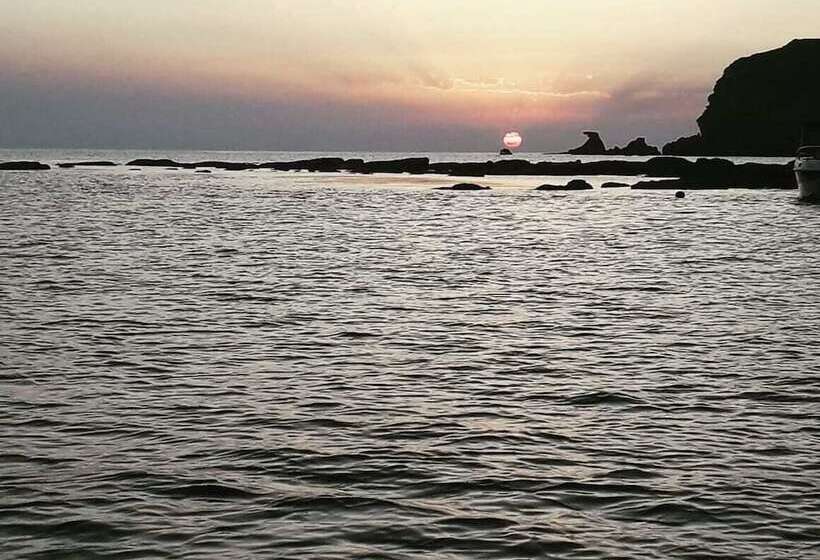 פנסיון Al Faro