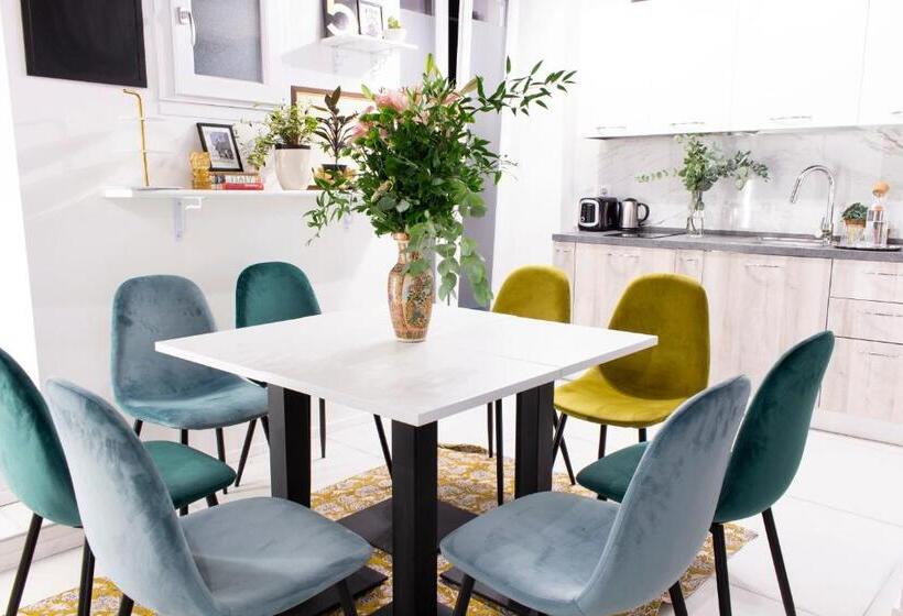 פנסיון Casa Pietra