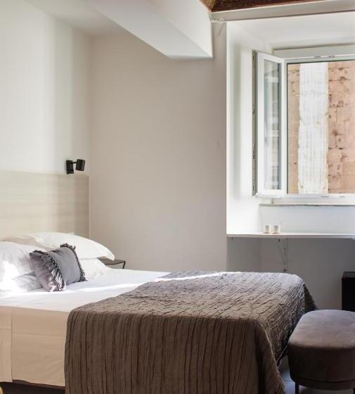 פנסיון Casa Pietra