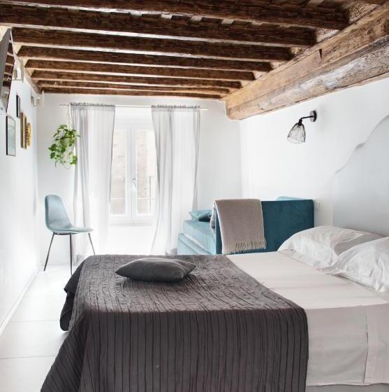 פנסיון Casa Pietra