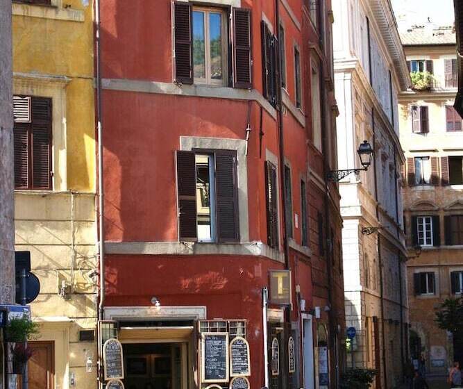 פנסיון Casa Pietra