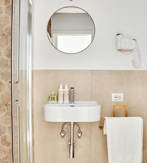 פנסיון Casa Pietra