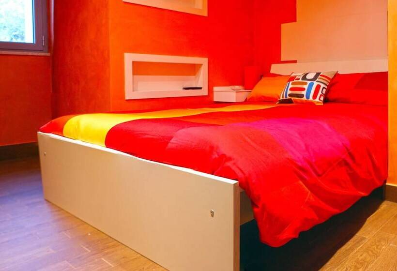 פנסיון Garden Holiday