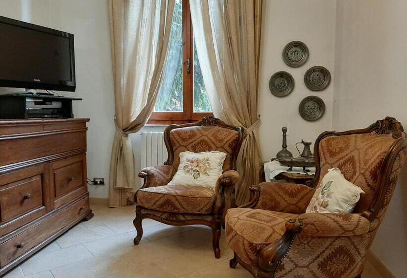 פנסיון La Pineta