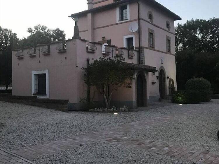 펜션 La Torretta Guest House