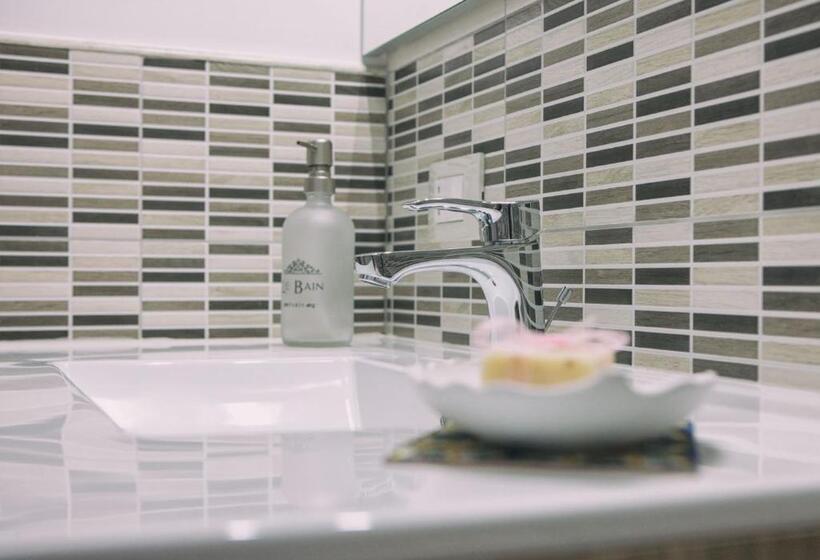 ペンション La Trinacria