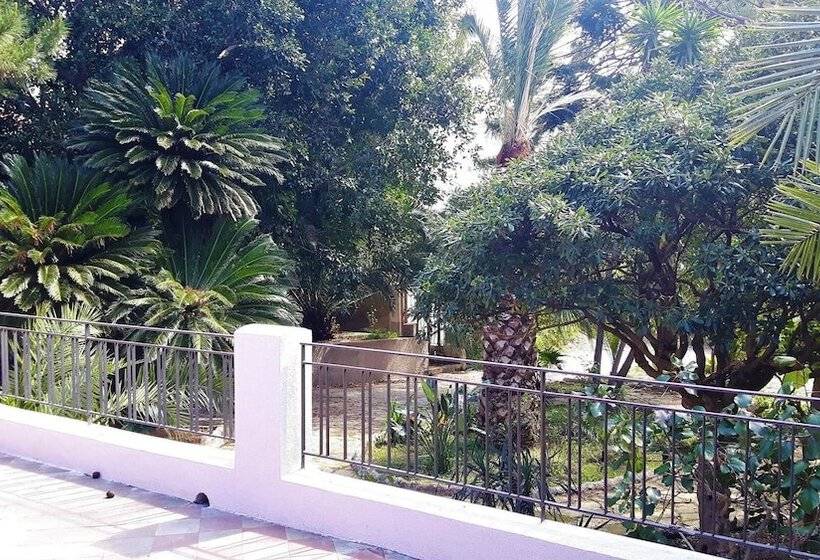 پانسیون Le Stanze Di Villa Labruto