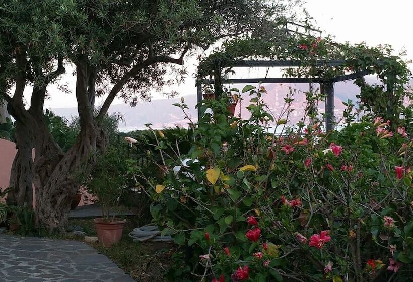 بنسيون Le Stanze Di Villa Labruto